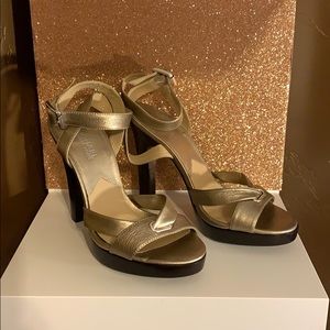 Like New Michael Kors Platform Ankle Strap Sandals